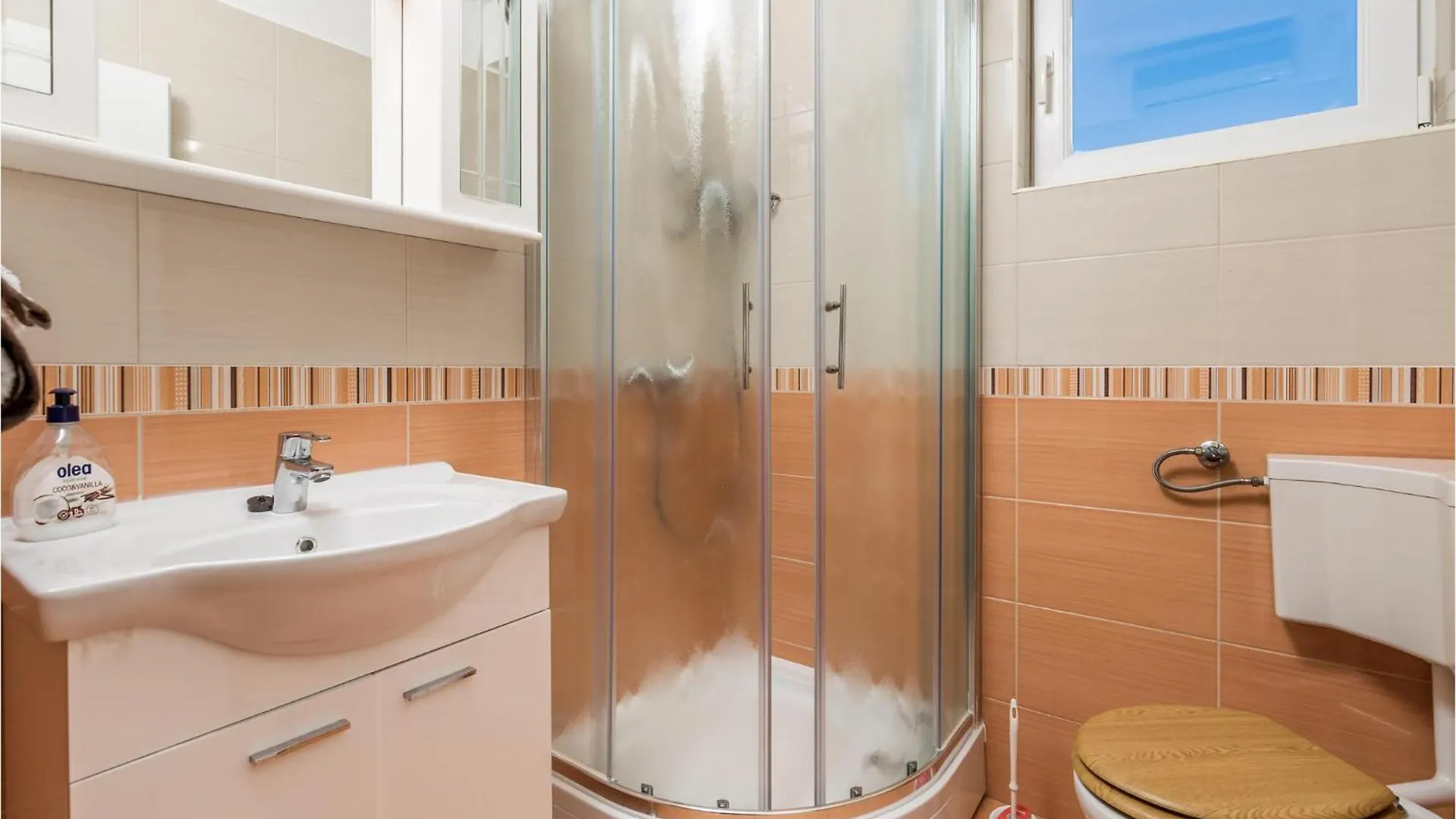 Pet Friendly Apartment Supetarska Draga